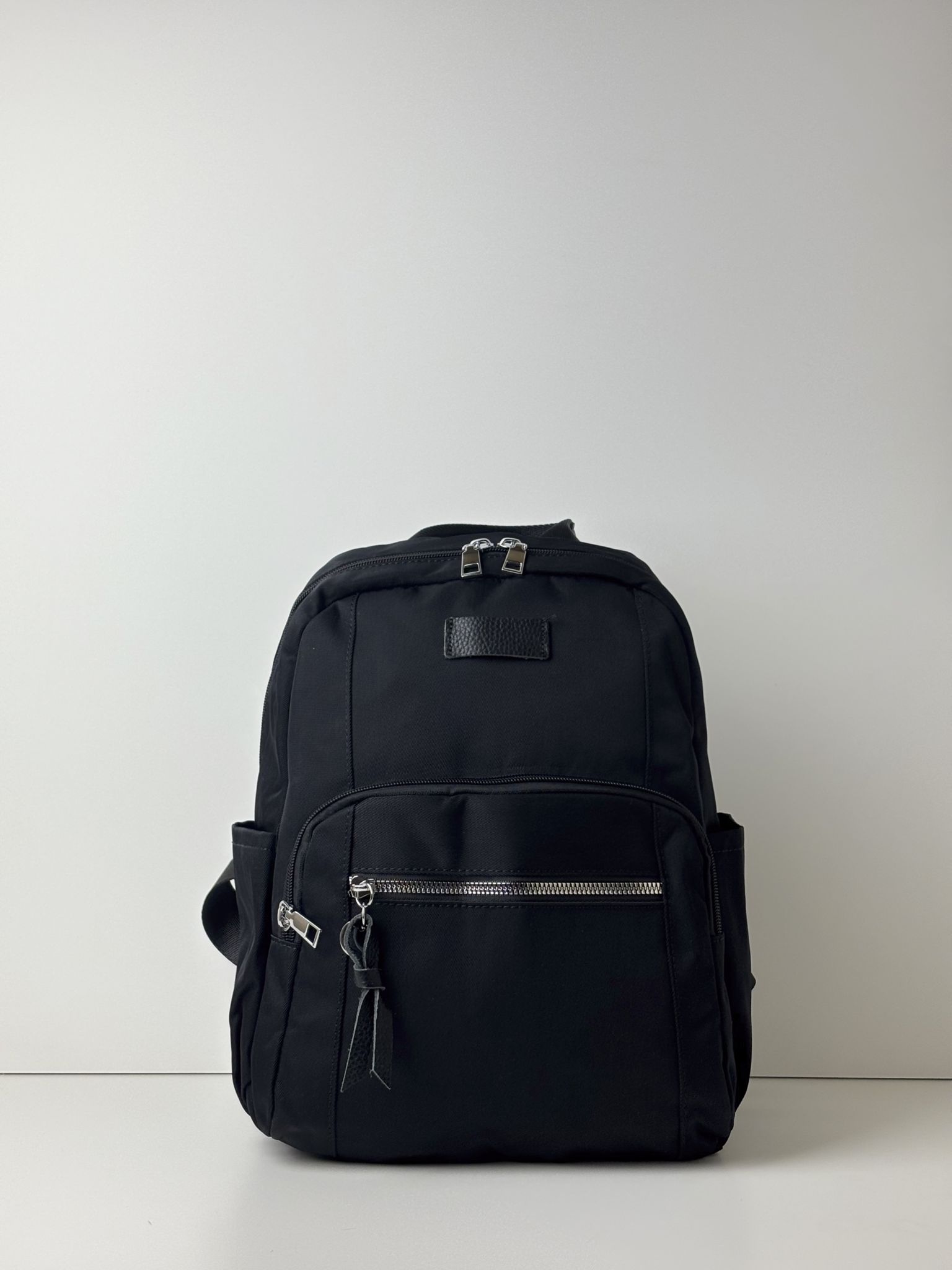 Lekki plecak ortalionowy na co dzień Gigi Bags czarny